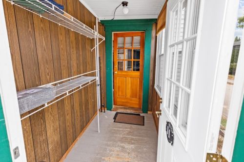 11 Moulton St, Laconia, NH 03246 exterior