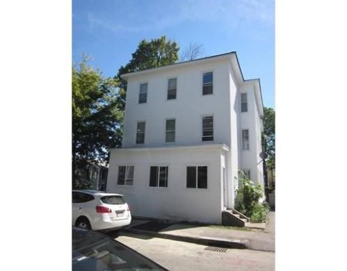 4 Hathaway St, Worcester, MA 01610 exterior