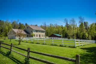 23 Ware Rd, Wilmington, VT 05363 exterior