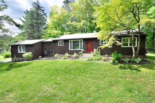 1 Rundelane, Bloomfield, CT 06002 exterior