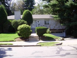 102 Meadowbrook Rd, Newton, MA 02459 exterior