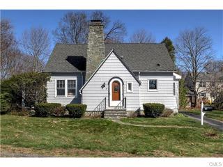 30 Flint St, Bridgeport, CT 06611 exterior