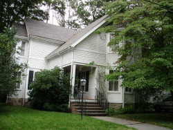 9 Higgins St, Newton, MA 02466 exterior