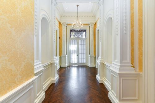 128 Beacon St, Roxbury Xing, MA 02467 exterior