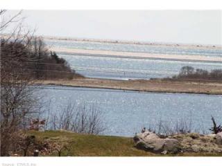 42 Island Rd, Stonington, CT 06378 exterior