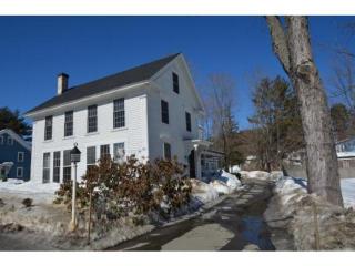 22 Mast St, Goffstown, NH 03045 exterior