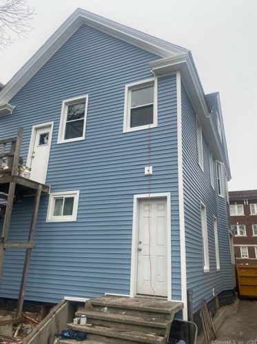 1071 Kossuth St, Bridgeport, CT 06608 exterior