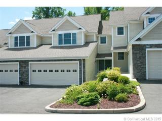 84 Kyles Way, Huntington, CT 06484 exterior