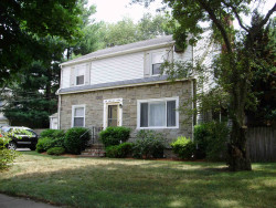 887 Dedham St, Newton, MA 02459 exterior