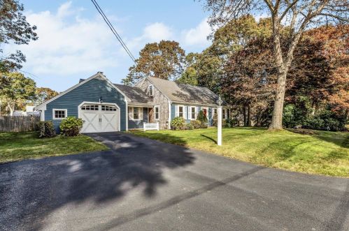 56 Danas Path, Yarmouth, MA 02673 exterior