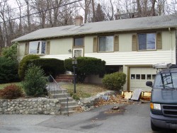 8 Kenrick Ter, Newton, MA 02458 exterior