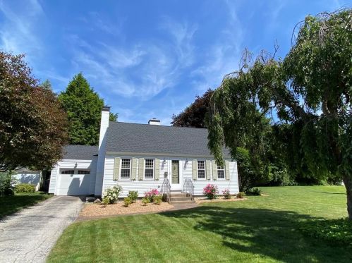 3 Rundlett St, Concord, NH 03301 exterior
