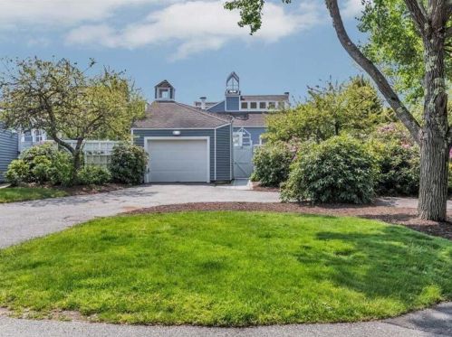 14 Sand Dunes Ct, Mashpee, MA 02649 exterior