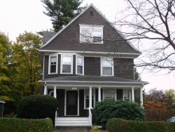 208 Woodward St, Newton, MA 02468 exterior