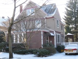 976 Beacon St, Newton, MA 02459 exterior