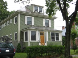 111 Cleveland St, Newton, MA 02465 exterior