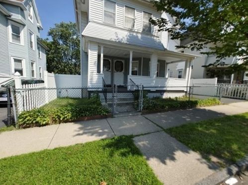 181 Northampton Ave, Springfield, MA 01109 exterior