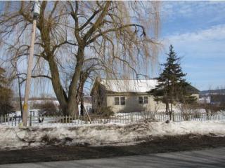 426 Watch Point Rd, Shoreham, VT 05770 exterior