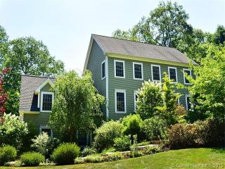 87 Mirtl Rd, W Willington, CT 06279 exterior