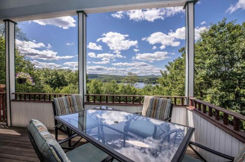 11 Mountainside Dr, Antrim, NH 03440 exterior