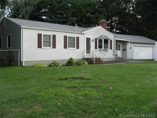 38 Varno Ln, Enfield, CT 06082 exterior