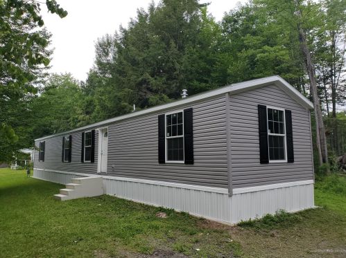 15 Punky Ln, Waterville, ME 04901 exterior